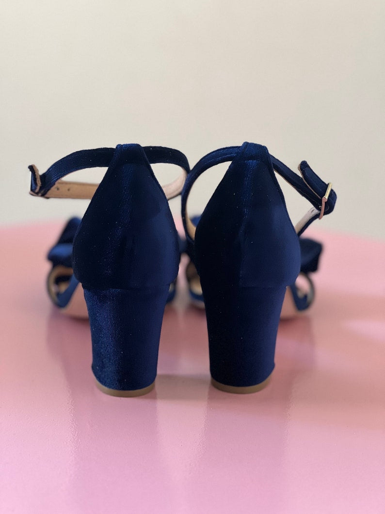 Dark Blue Enchanted Bow
