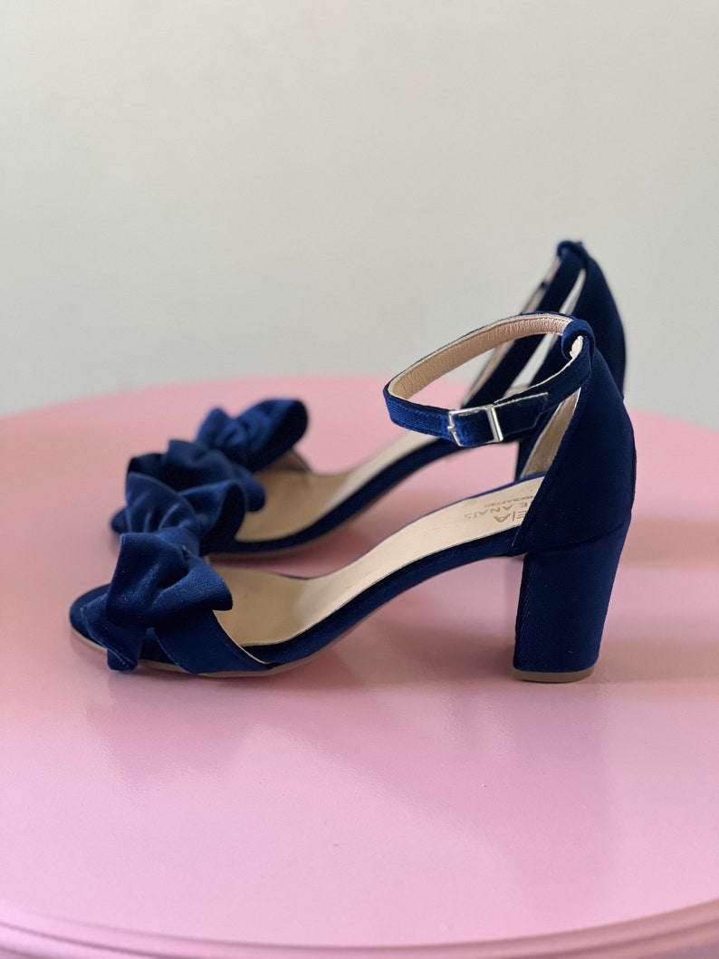Dark Blue Enchanted Bow