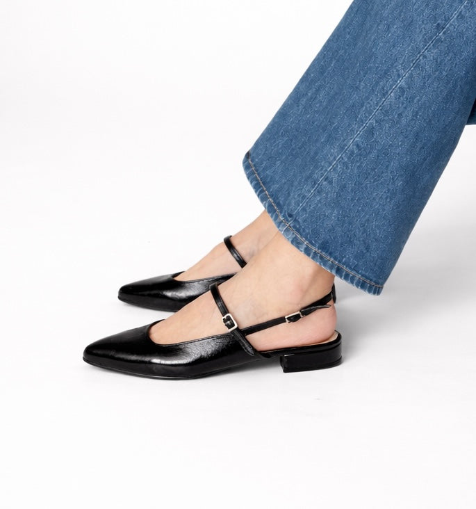 Mary Jane patent leather flats