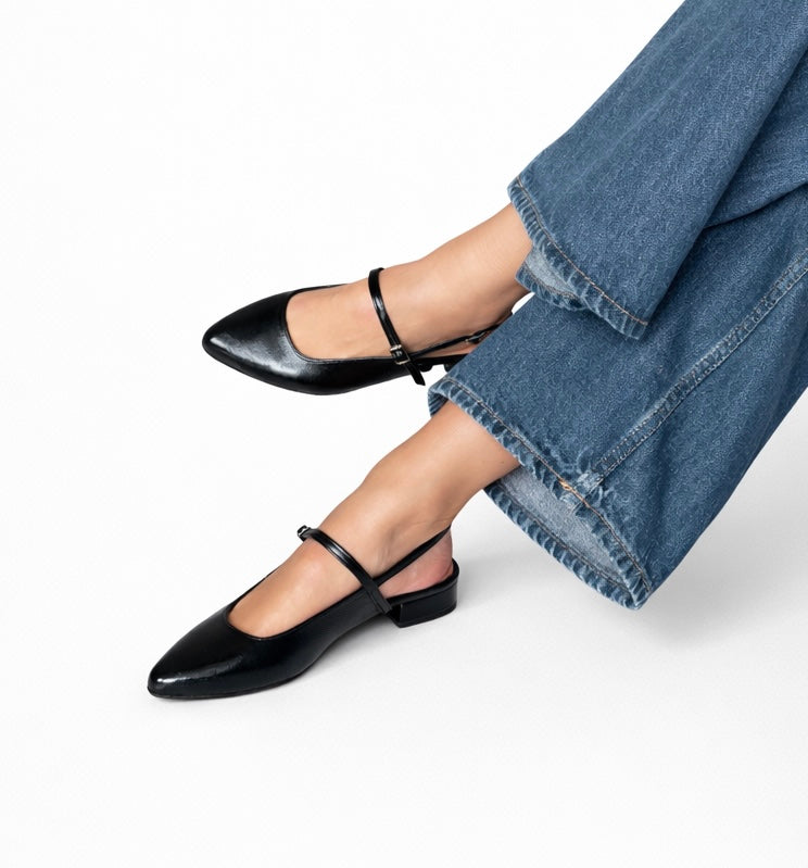 Mary Jane patent leather flats