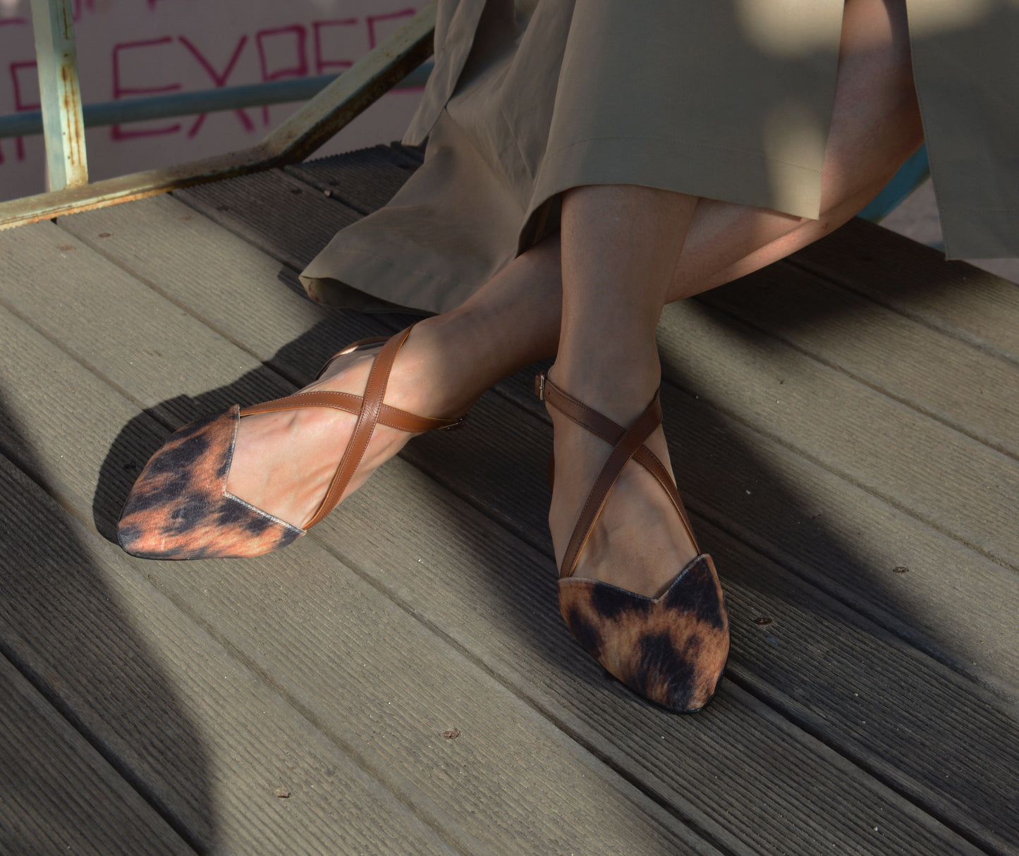 SAVANNAH Velvet Flats