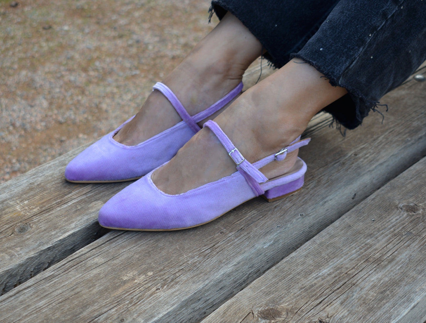 LILA Velvet slingbacks