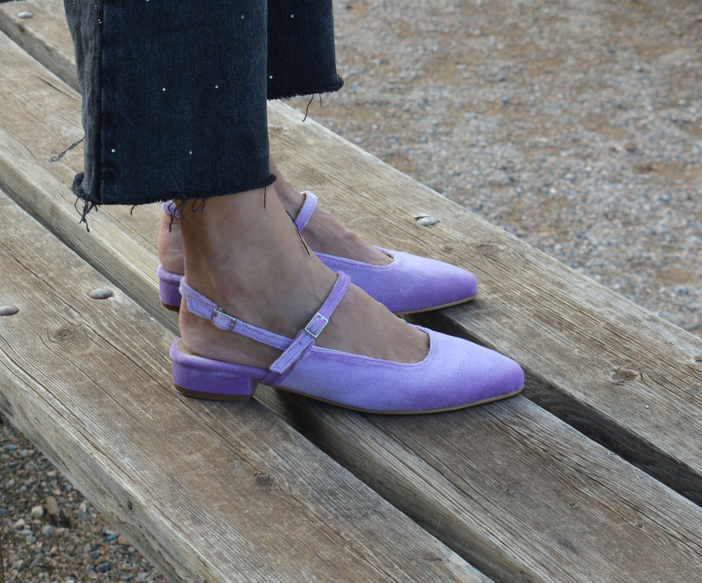 LILA Velvet slingbacks