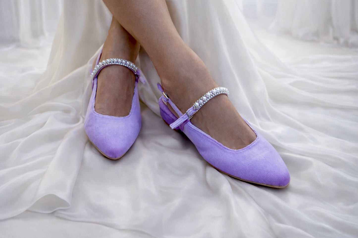 PEARL LILA Velvet flats