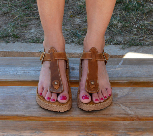 Brown Thong sandals, Cork sole sandals, Greek leather sandals, Strappy sandals, Greek sandals, Waxed leather sandals, Anatomic sandals